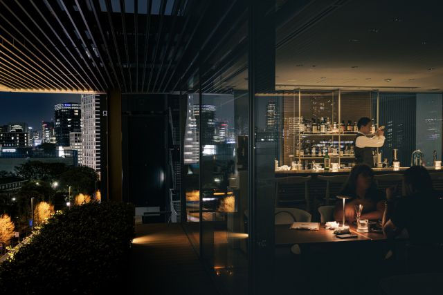 .
クラフトビールで、カクテルで、とっておきのサマーナイトを。

Enjoy a special summer night at our rooftop bar.

#thekitanohoteltokyo
#ザキタノホテル東京
#kitanohoteltokyo
#キタノホテル東京

#relaischateaux
#ルレエシャトー

#ForComfort
#快適さを求めて

#rooftopbar
#ルーフトップバー

#kitanoarmslounge
#キタノアームスラウンジ

#大人の隠れ家

#craftbeer 
#台湾クラフトビール